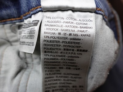 Levi's PC9-37681-0030 Distressed Jeans Size 32x34 Men's Levi's PC9-37681-0030 Distressed Jeans Size 32x34 Men's