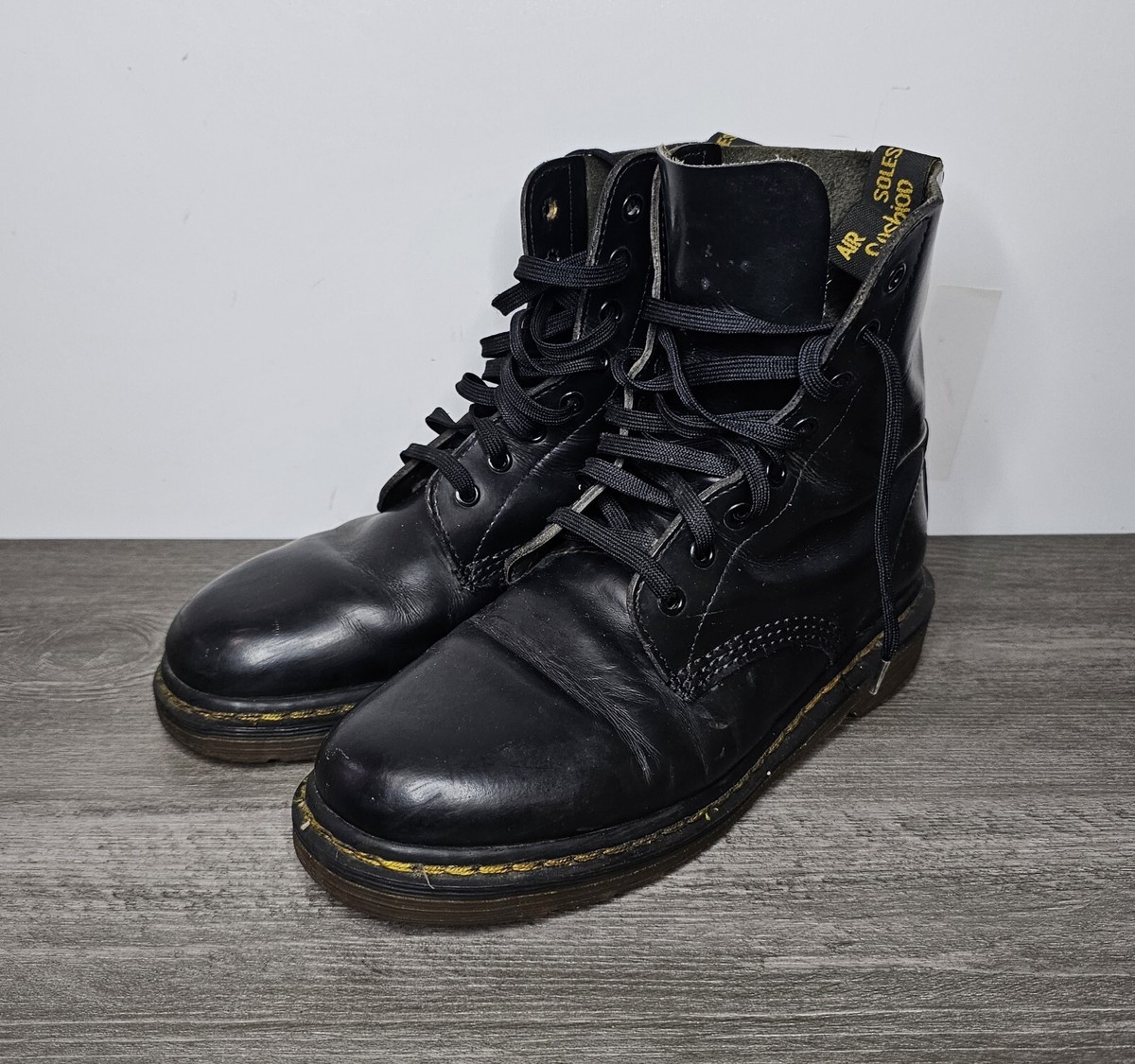 Dr. Martens ブラック 靴 US 7 Amazon | Dr. Martens レディース US サイズ: 3 UK (US Men's 4