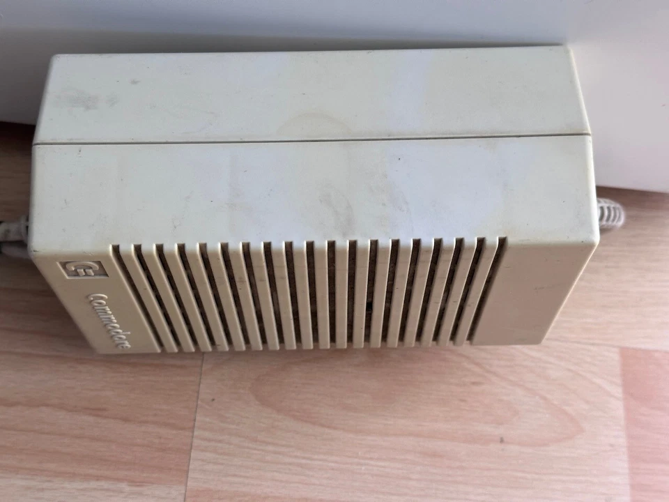 Netzteil   3.0 Amper für / for A500/A600/A1200, works, getestet  #12 25 - Bild 4 von 4