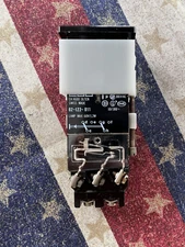 **  Quantity 2  **    EAO CH 4600 Olten 02-122-011 Push Buttons