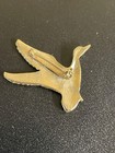 Brooch Pin Flying Duck Goose Gold Tone 1" in size — photo 7