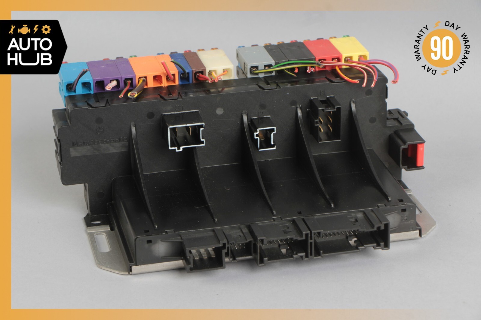 03-12 Mercedes R230 SL500 SL55 Front Left SAM Fuse Box Control Module OEM 78k