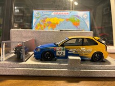 MOTORHELIX M85016 1/18 Honda Civic Type-R (EK9) Spoon (Yellow with Carbon Hood)