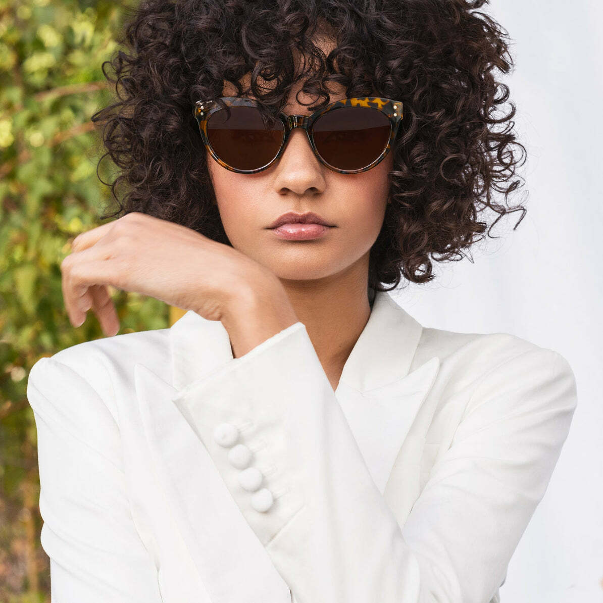 Saint Owen x Curateur Wylde Tortoise Shell Sunglasses Black  display picture 2
