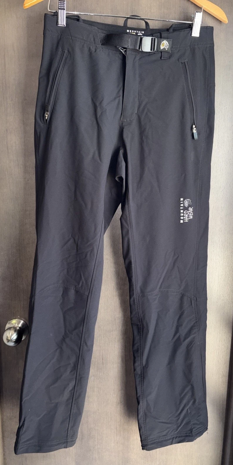 Mountain Hardware Men's Stretch Soft Shell Hiking Backpacking Rain Pants Small
Opens in a new window