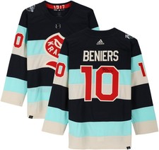 Matty Beniers Seattle Kraken Signed 2024 Winter Classic Adidas Authentic Jersey