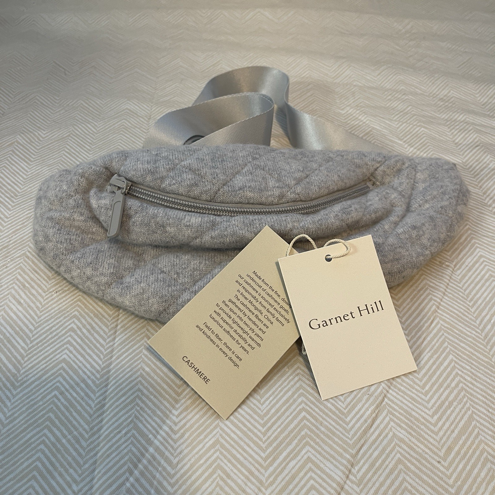 Garnet Hill Silk-Lined Cashmere Belt Bag in Gray NWT