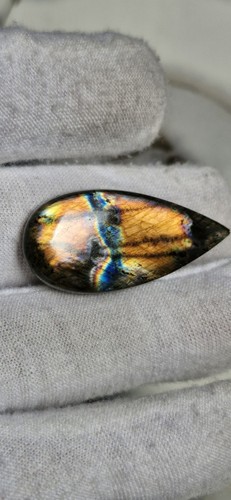 33carats Spectrolite Labradorite 37×17×6mm Size Cabochon Pear Shape - Picture 3 of 4