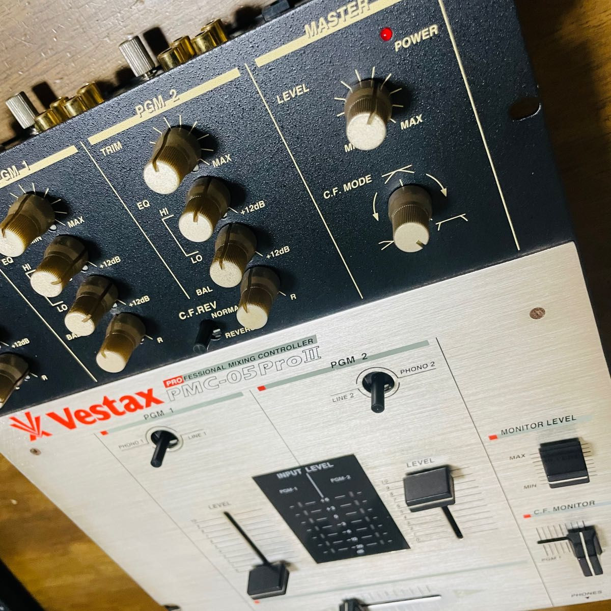 希少 Vestax DJミキサー PMC-05Pro ベスタクス 高額買取実施中!!】VESTAX DJミキサー PMC-05PRO SL VCA