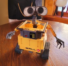 Thinkway Transforming Wall-e Action Figure