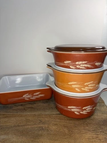Pyrex Autumn Harvest 4 Pc Casserole Set Wheat 471 472 473 + 503 Beown Lids Vtg