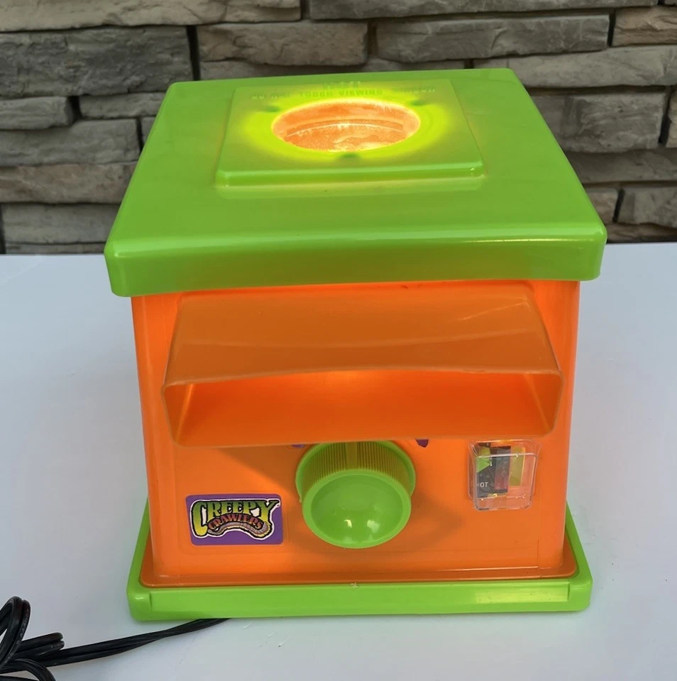 Creepy Crawlers Workshop Bug Maker Oven W/ 2 Molds VTG 1992 Parts Repair *Read* - Image 3 of 4