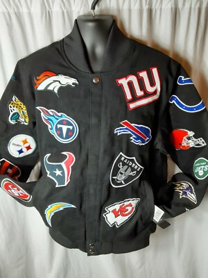 Philadelphia Eagles NFL Men's G-III Embroider Logo Collage