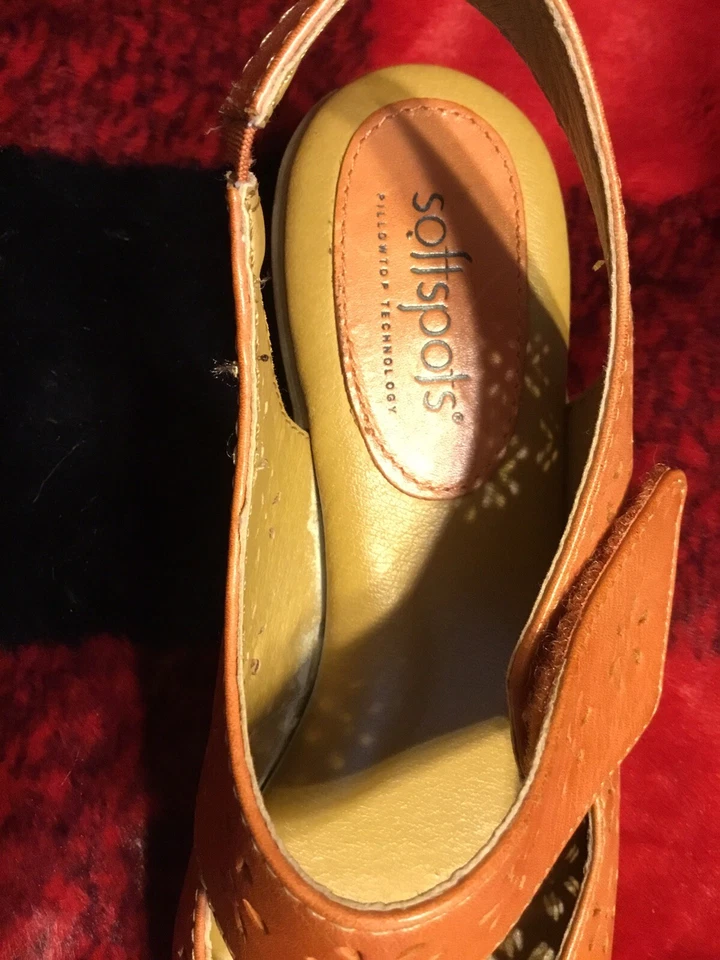Sandalias de tacón Softspots para mujer de cuero con correa al tobillo talla 7,5 W Foto 2 de 4