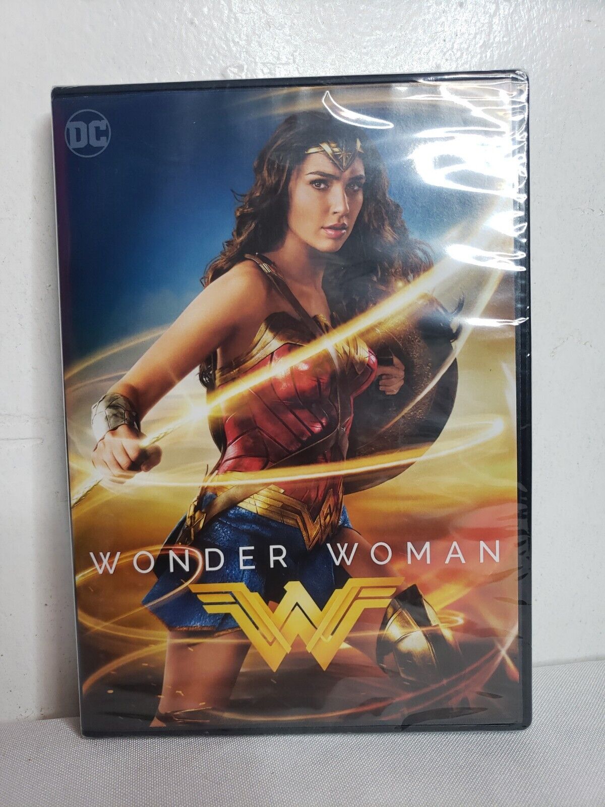 Wonder Woman [Blu-ray/DVD] [2017] - Best Buy