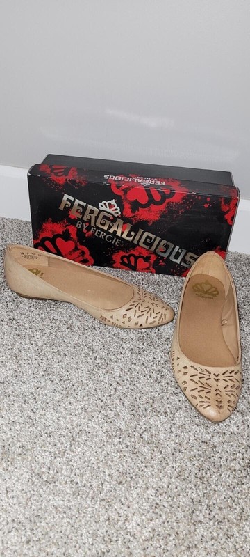 Women's Fergalicious tan flats (size 7M)