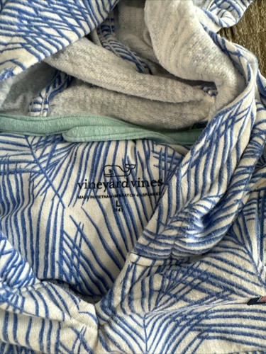 Vineyard Vines Girls Size L(14) Hoodie - Picture 4 of 5