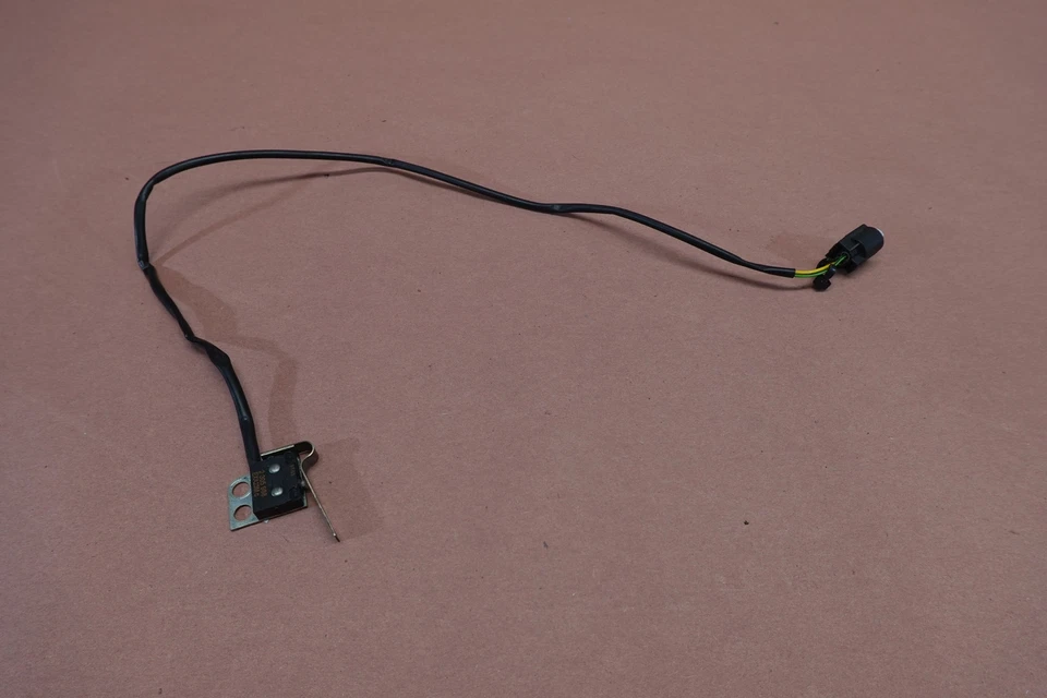 Interruptor de luz de freno trasero BMW R1100S 1999-2005 2305988 Foto 3 de 4