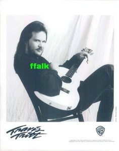 Press Photo & Release: TRAVIS TRITT 8x10 B&W 1994