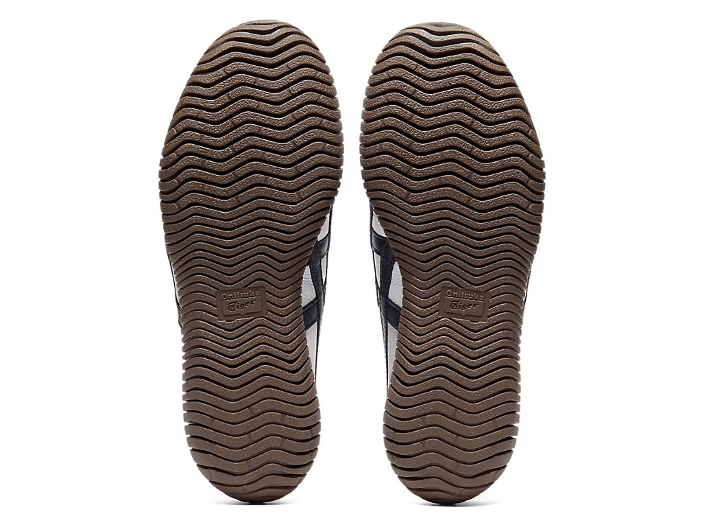 SHU（感謝） Onitsuka Tiger TSUNAHIKI SLIP-ON 1183C529 101 WHITE BLACK Men