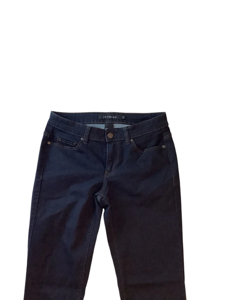 Denim suave Calvin Klein tiro bajo ajustado recto para mujer talla 4 Foto 3 de 4