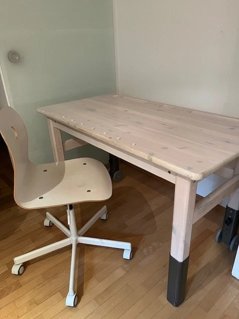 Schreibtisch 120x64 Holz massiv + Drehstuhl höhenverstellKinder 8-14 Jahre weiss