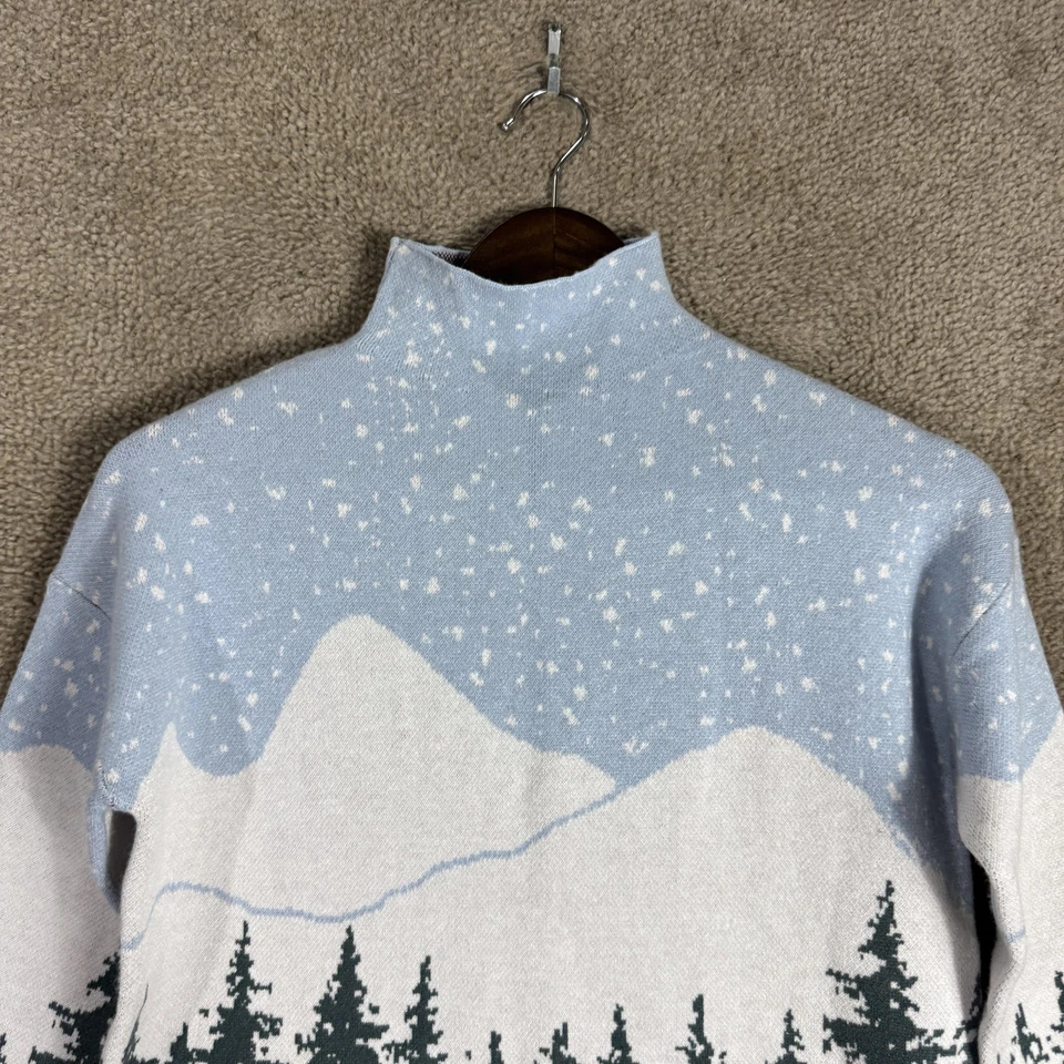 Suéter feminino Tahari XS azul inverno cabine cena pulôver pescoço simulado árvores de neve - Imagem 2 de 4