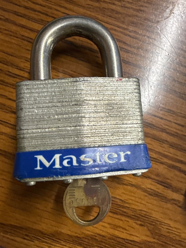 Master Lock No. 5 Steel Padlock With Key
