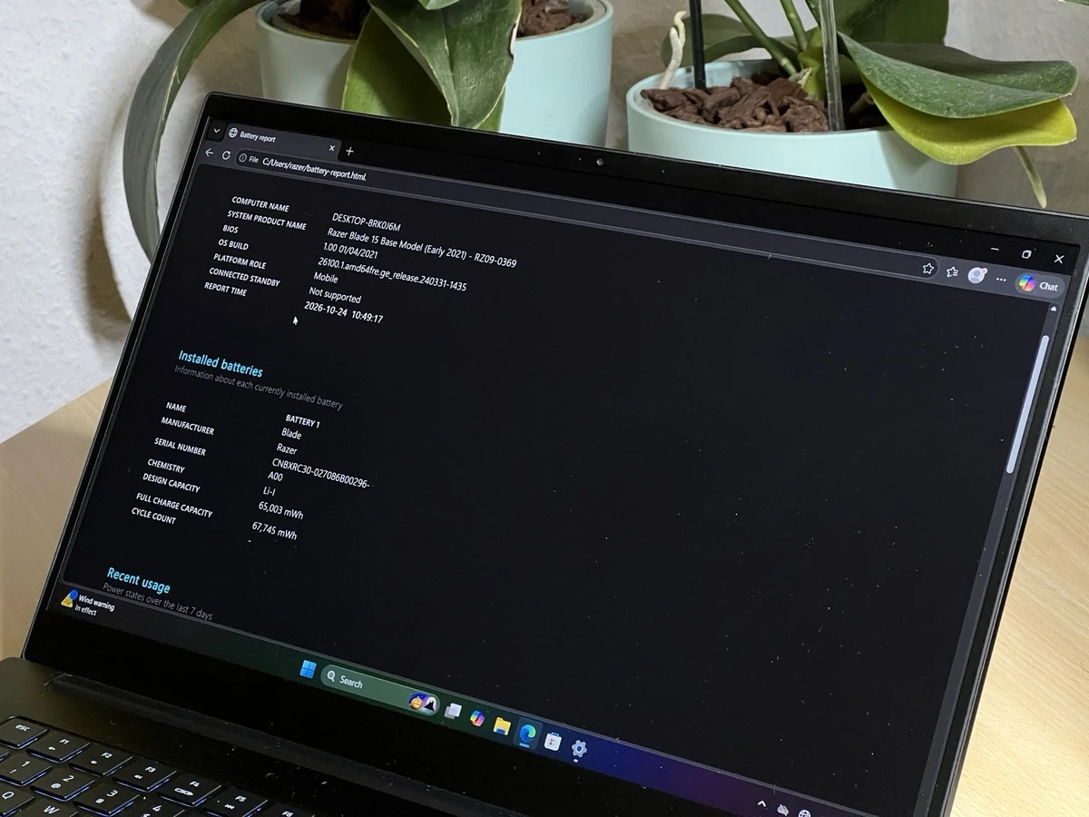 Razer Blade 15 Base (2021) 15,6" i7-10750H 16GB RTX 3060 477GB SSD W11