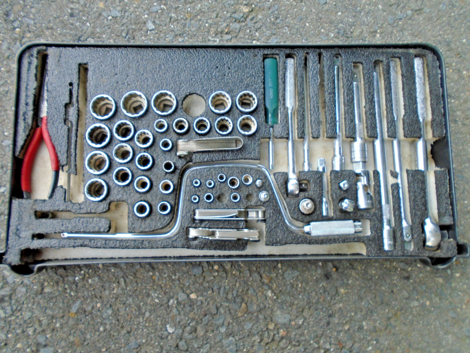 Kipper Tool USGI Kipper General Mechanics Tool Kit GMTK Drawer w/ Tools Ratchets ...