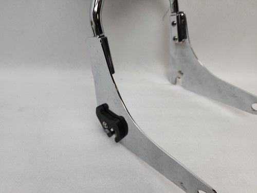 OEM Harley Davidson Used Chrome Sissy Bar with Passenger Backrest Pad - Picture 3 of 14