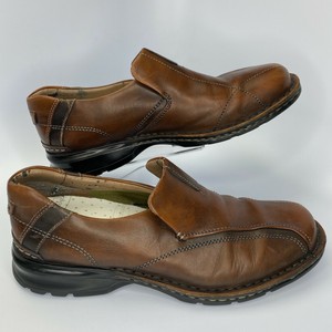 clarks dress sneakers