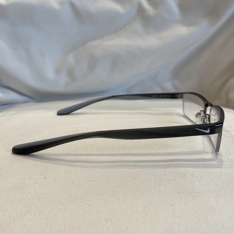 Monturas de gafas para hombre Nike 8173 065 52[]17-140 Foto 4 de 4