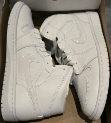 Nike Air Jordan 1 Mid Triple White DV0991-111 Women's 12 Men's 10.5
