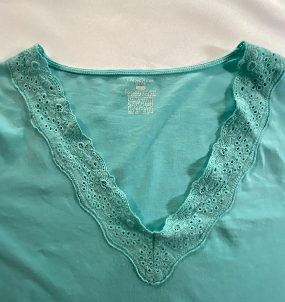 Jones New York Sport XL Aqua Blue Lace Trim 3/4 Sleeve Stretch Tunic Top *READ - Image 2 of 4