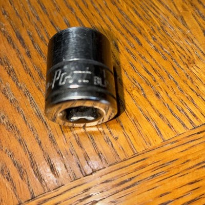 Blue Point Tools BLPSM3817 6 Point 3/8'' Drive 17mm Shallow Metric Socket Average