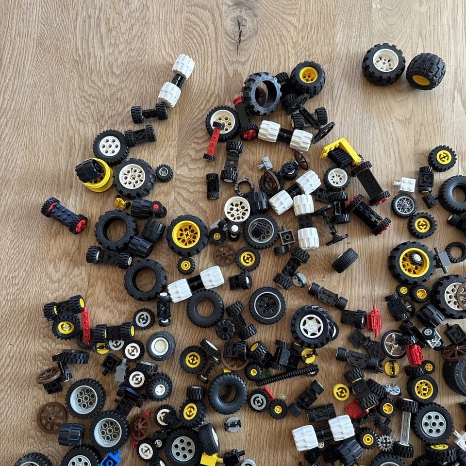 LEGO TECHNIC & System – Konvolut Räder & Reifen – ca. 1,9 Kilo 80er/90er - Bild 3 von 4