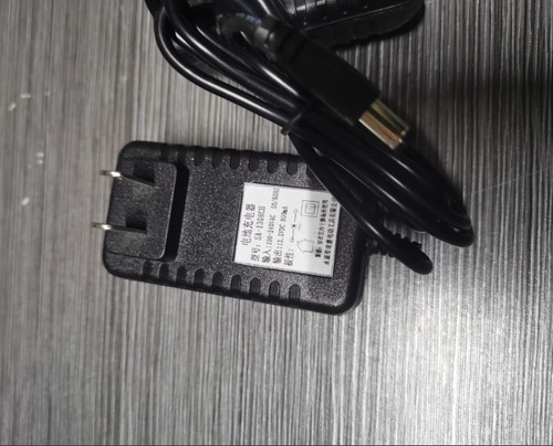 SA-1308CH 13.5V 800mA Universal Monitor Routers Netzteiladapter Ladegerät