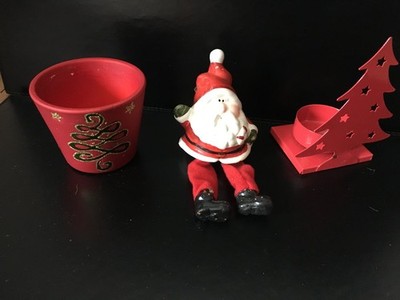 3 Teile Weihnachtsmann Kantenhocker 14cm, Teelichthalter 10cm,  Blumentopf 6cm