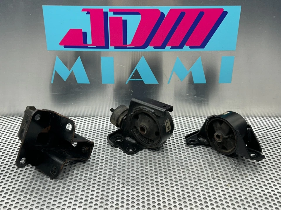 2000–2005 Toyota MR2 Spyder Engine & Transmission Mounts 1ZZ-FE SMT OEM Genuine - Image 2 of 4