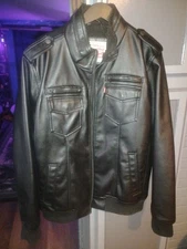 Vintage Levi Strauss And Co. Men's Large Leather Jacket