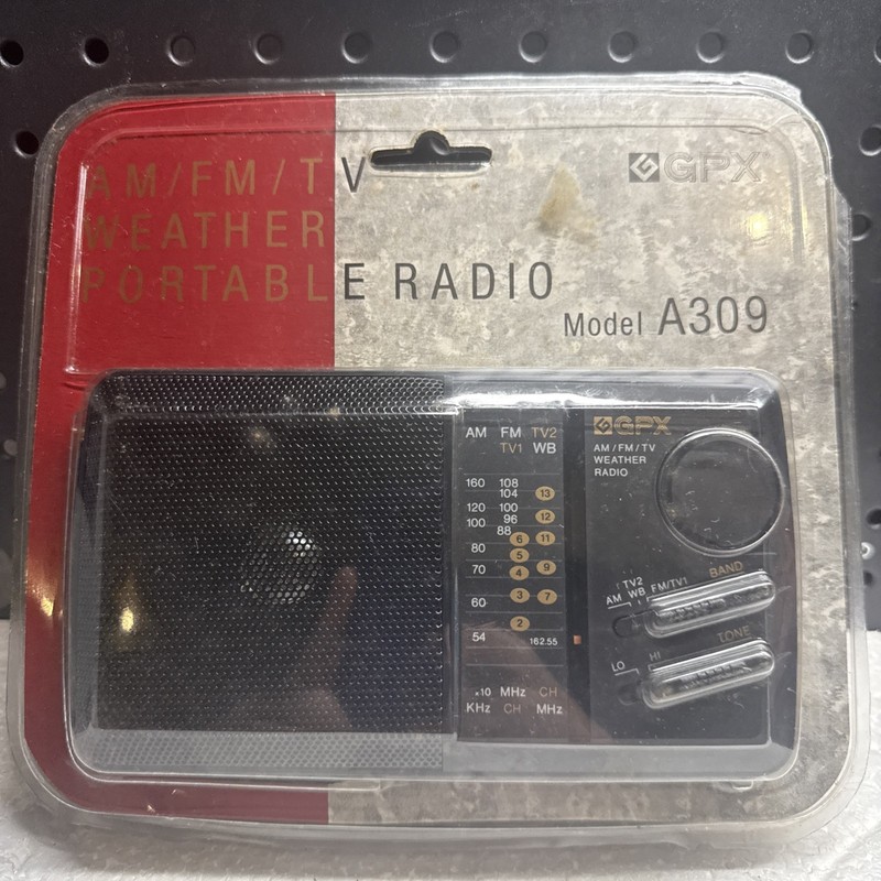 Vintage GPX Gran Prix A309 AM/FM TV2 Weather Band Portable Radio New And Sealed