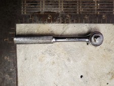 Nice Vintage Wright Tools No. 2400 Chrome Reversible Ratchet 14 Drive Usa Tool Nice Vintage Wright Tools No. 2400 Chrome Reversible Ratchet 14 Drive Usa Tool