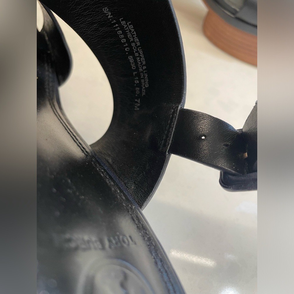 Beautiful Black Tory Burch Shoes Women's Size 7 thumbnail 11