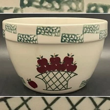 Red Apples Harvest Basket Sponged Stoneware Mixing Bowl Made in China 1.5 quart