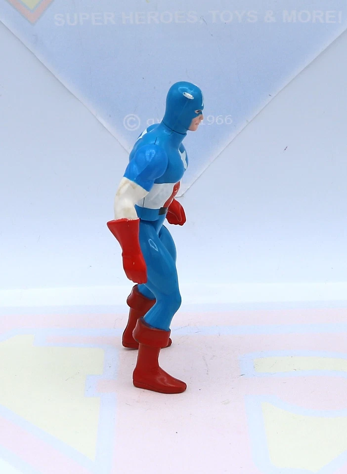 Mattel Secret Wars Captain America w/Shield Vintage 1984 Original Action Figure - Image 4 of 4