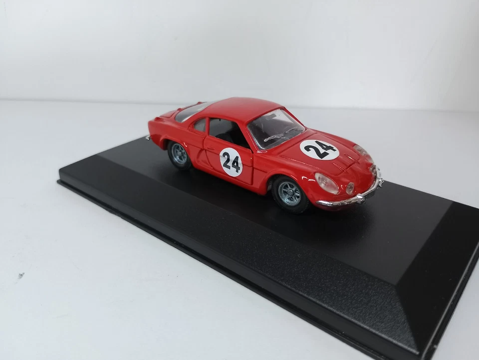 Alpine Berlinette Tour de Francia - 1743 No. 24 (1/43) Verem con estuche y soporte Foto 3 de 4