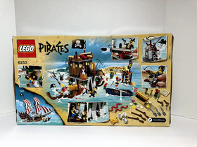 *RARE* LEGO Pirates: Shipwreck Hideout RETIRED SET (# 6253) [Limited Edition]