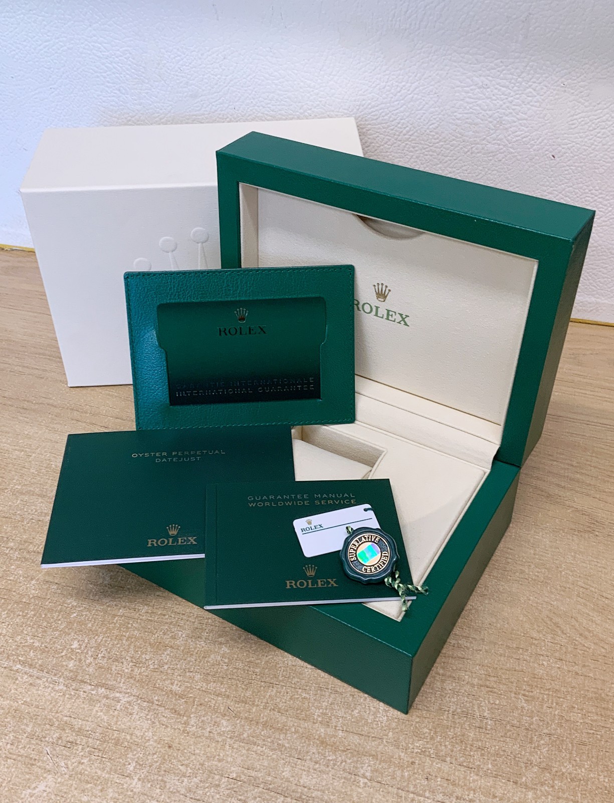 Rolex Datejust 36mm 126200 Mint Green Dial Box & Papers 2024 image 5