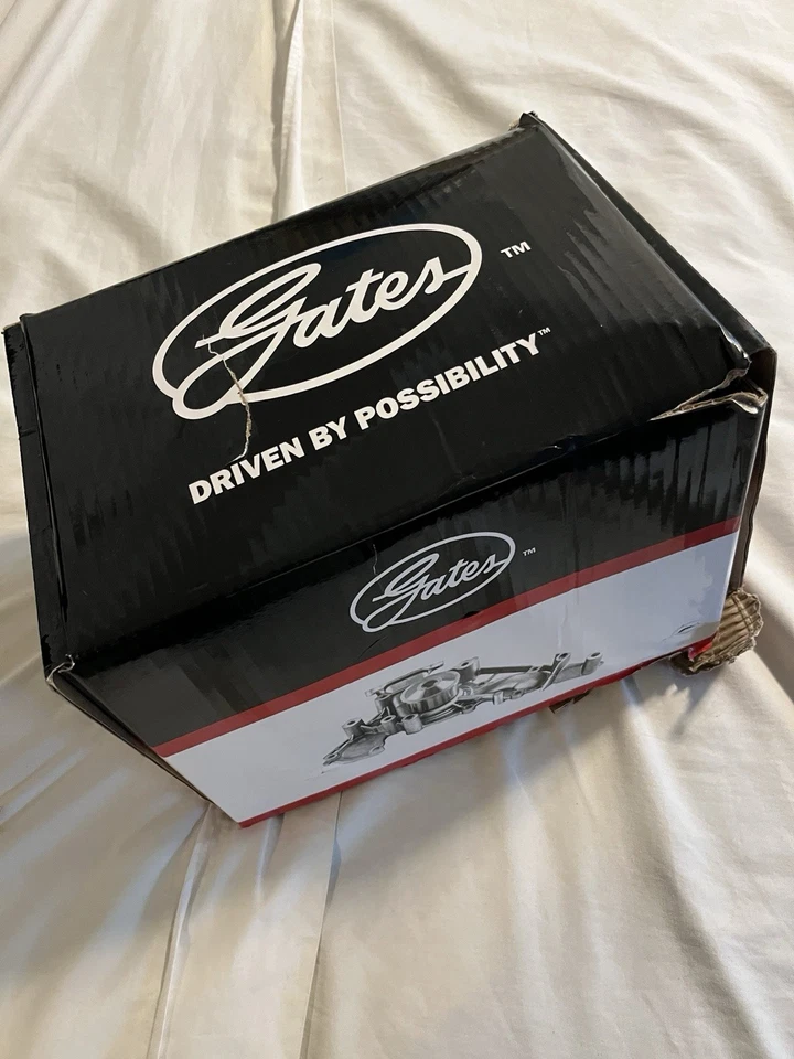 Gates Water Pump P/N 43114 for 88-98 Chevrolet GMC 1500 Full Size Truck - Image 2 of 4